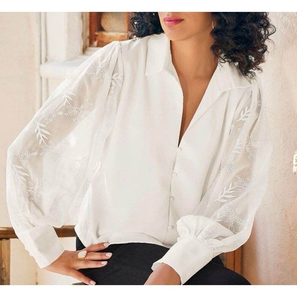 NWOT SOFT SURROUNDINGS Lorenza Embroidered Puffed Long Sleeves Blouse Women's S